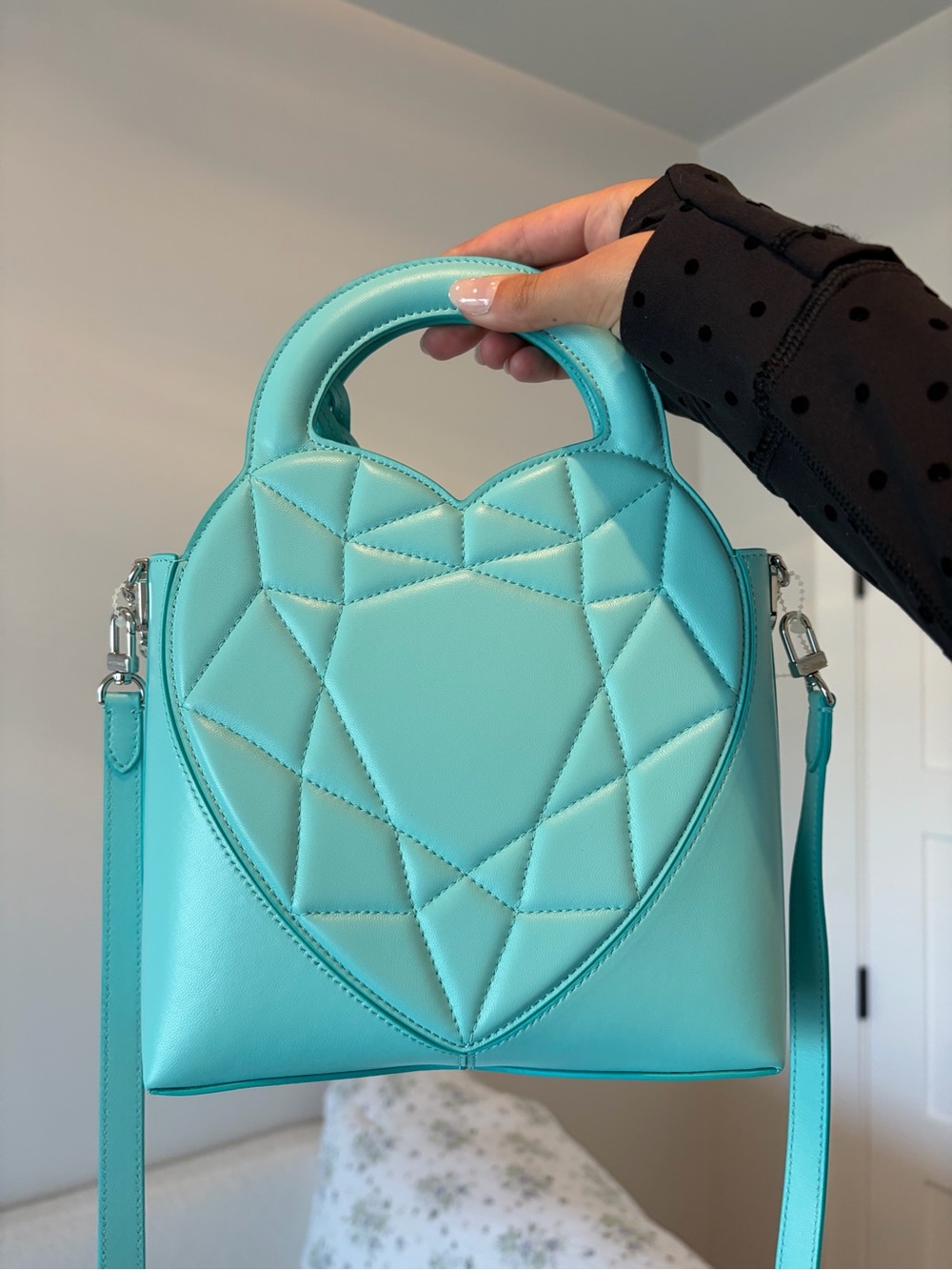 Brand new Tiffany & Co. bag🩵 - Picture 4 of 10